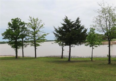 31704 S Lake Rd, Shawnee, OK 74801 - photo 2