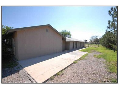 536 Center Way, El Paso, TX 79915 - photo 3