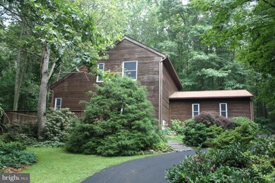 557 Friendship Dr, Honey Brook, PA 19344 - photo 2