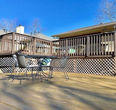 17 Dulverton Dr, Bella Vista, AR 72715 - photo 2