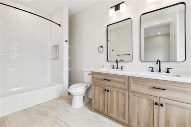 1725 Robert C Blakes Sr Dr unit 301, New Orleans, LA 70130 - photo 6