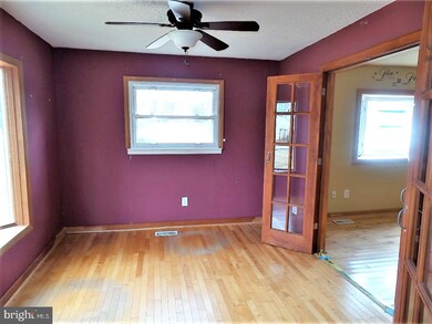 529 Jersey Ave, Atco, NJ 08004 - photo 6