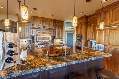 1700 Pinecrest Dr, Grants Pass, OR 97526 - photo 6