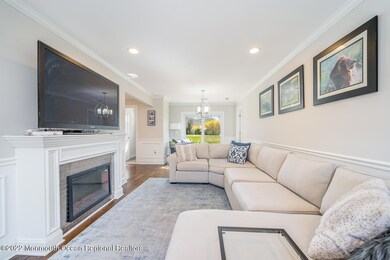 8 Briarheath Ave, Manalapan, NJ 07726 - photo 3