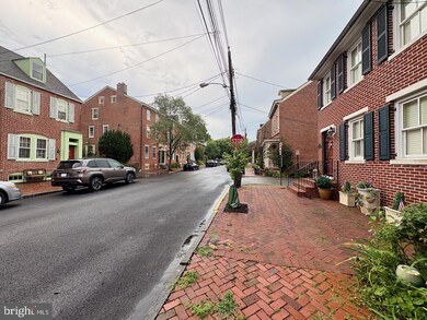 33 W 4th St, New Castle, DE 19720 - photo 6