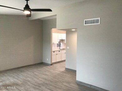 4645 N 73rd St unit 2, Scottsdale, AZ 85251 - photo 7