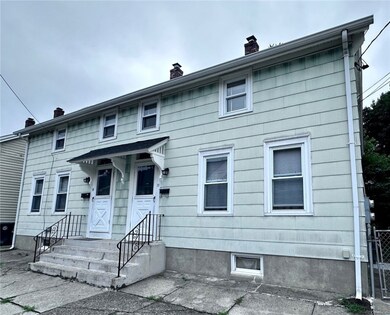 11 Eli St, Cumberland, RI 02864 - photo 2