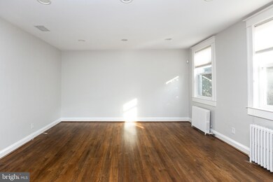 5203 Falls Rd unit 15, Baltimore, MD 21210 - photo 4