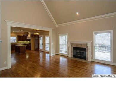 AMAZING HOUSE!!!    GLEAMING HARDWOODS....GRANITE 