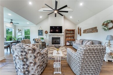 709 Buffalo Gap Dr, Siloam Springs, AR 72761 - photo 6