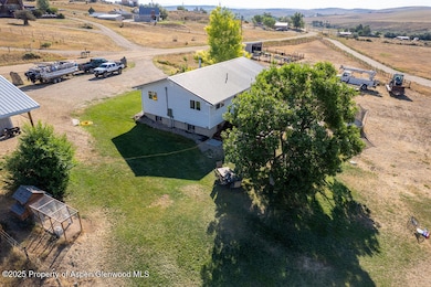 250 W 20th St, Craig, CO 81625 - photo 3