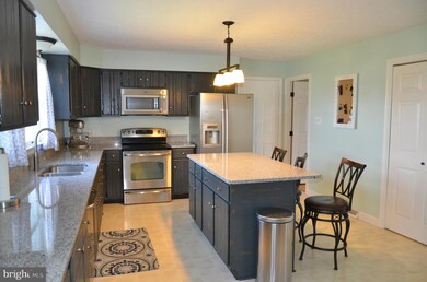 204 Brandylion Dr, Stephens City, VA 22655 - photo 6