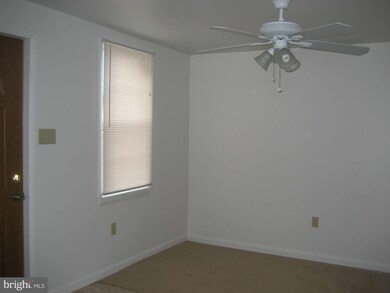 322 E Franklin St, Hagerstown, MD 21740 - photo 5