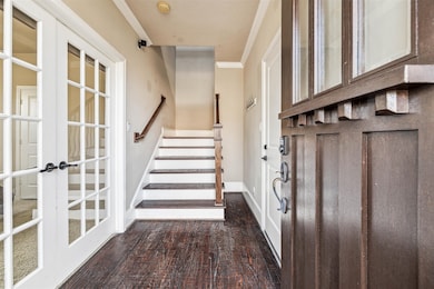 Bright entry way leading to the first floor bedroo