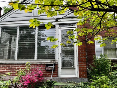 1508 Larchmont12
