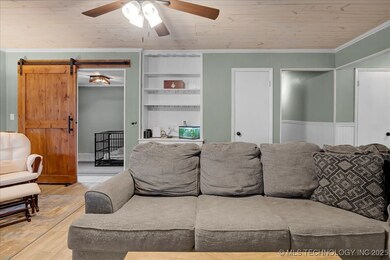 700 N Village Ave, Broken Arrow, OK 74012 - photo 7