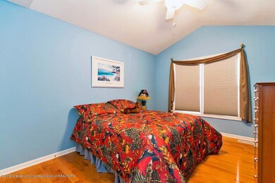 5895 Coleman Rd Bedroom 2 view