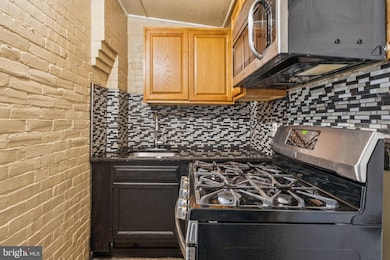 9 N 50th St unit 1, Philadelphia, PA 19139 - photo 5