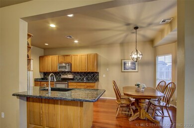 Optional bar seating in the kitchen and eat in bre