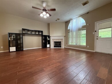 13815 Pickford Knolls Dr, Houston, TX 77041 - photo 6