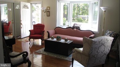 2223 Westmoreland St, Falls Church, VA 22043 - photo 3