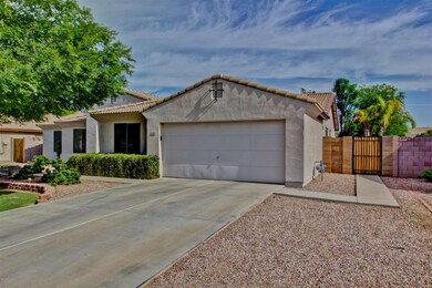 2 car garage w/ built in tool  bench
