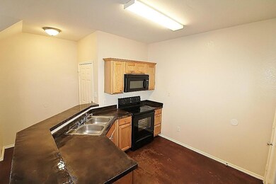 111 Sunburst Ct, Weatherford, TX 76087 - photo 5