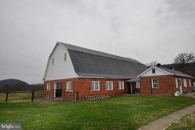 509 E Mountain Rd, Knoxville, MD 21758 - photo 4