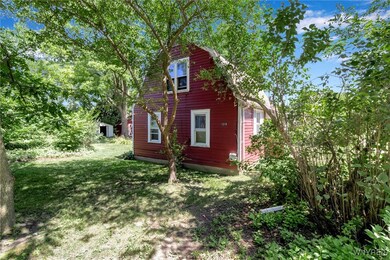 1215 Nash Rd, North Tonawanda, NY 14120 - photo 5