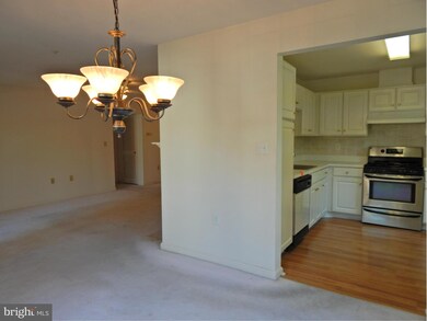5930 Millrace Ct unit F203, Columbia, MD 21045 - photo 4