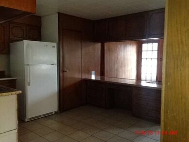 205 Harding Ave, Waukegan, IL 60085 - photo 2