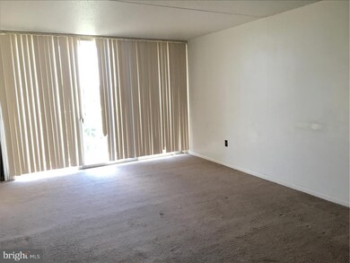 611 Playa Del Sol, Cherry Hill, NJ 08002 - photo 2