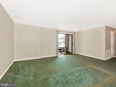 807 Stratford Way unit C, Frederick, MD 21701 - photo 4