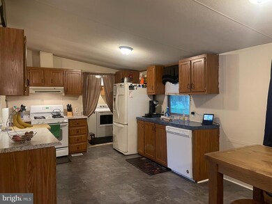 2 Clayton Dr unit 2CL, Clayton, DE 19938 - photo 5