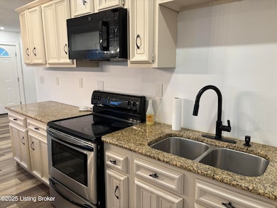 7708 3rd Street Rd, Louisville, KY 40214 - photo 6