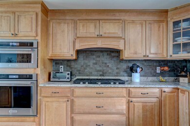 26 Autumn St, Danville, NH 03819 - photo 5