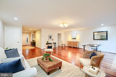 8223 Ruxton Crossing Ct, Towson, MD 21204 - photo 7