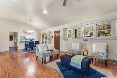 985 Allen Ave, New Braunfels, TX 78130 - photo 6