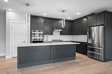 745 Manhattan Blvd unit 303, Dayton, KY 41074 - photo 5