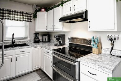 2807 Calhoun St, Bellevue, NE 68005 - photo 6