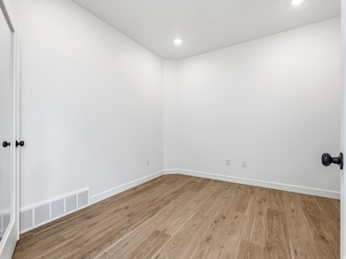 181 N Husker Ln, Saratoga Springs, UT 84043 - photo 5