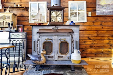 36 Mitchell View Rd, Bakersville, NC 28705 - photo 3