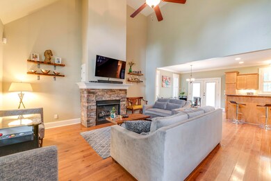 Front to Kitchen