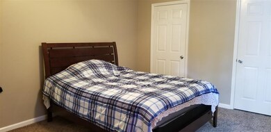 716 Whitthorne St, Shelbyville, TN 37160 - photo 5