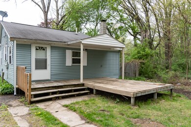 1456 St James-10
