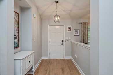 5-web-or-mls-5848-calumet-dr