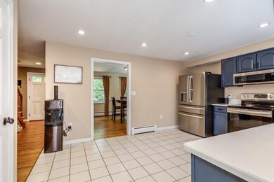 10 Wentworth Dr, Bedford, NH 03110 - photo 7