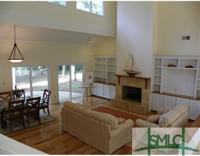 Den/Family/Great Room. Large dramatic great room. 