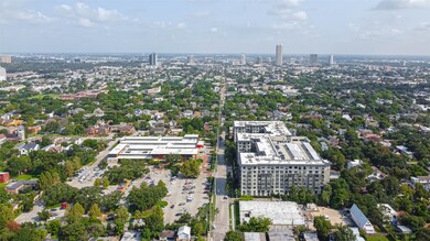 1631 Colquitt St, Houston, TX 77006 - photo 7