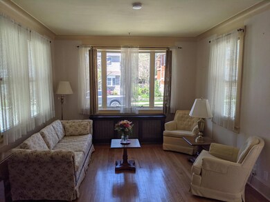 136 Dudley Ave, Staten Island, NY 10301 - photo 4